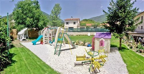 Albergo Ristorante Il Pescatore Villetta Barrea Exterior foto
